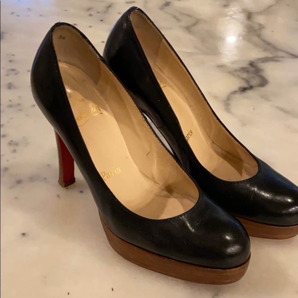 Louboutin platform heels black size 35